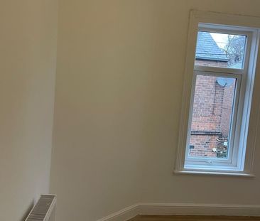 4 Bed Terraced House, Owlerton Green, S6 - Photo 5