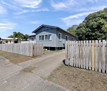 5 Banksia Avenue, Andergrove QLD 4740 - House For Rent - $572 - $62... - Photo 2