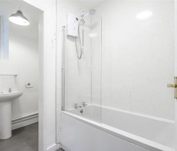1 bedroom detached house to rent - Photo 4