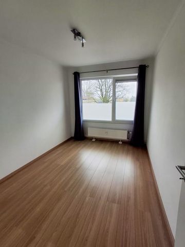 Appartement te huur - Foto 2