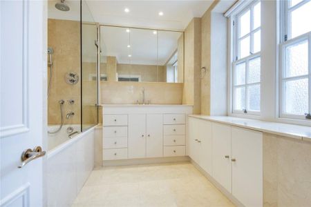 5 bedroom flat to rent - Photo 4