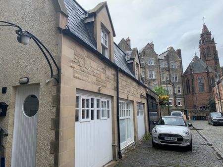 Douglas Gardens Mews, West End, Edinburgh, EH4 3BZ - Photo 2