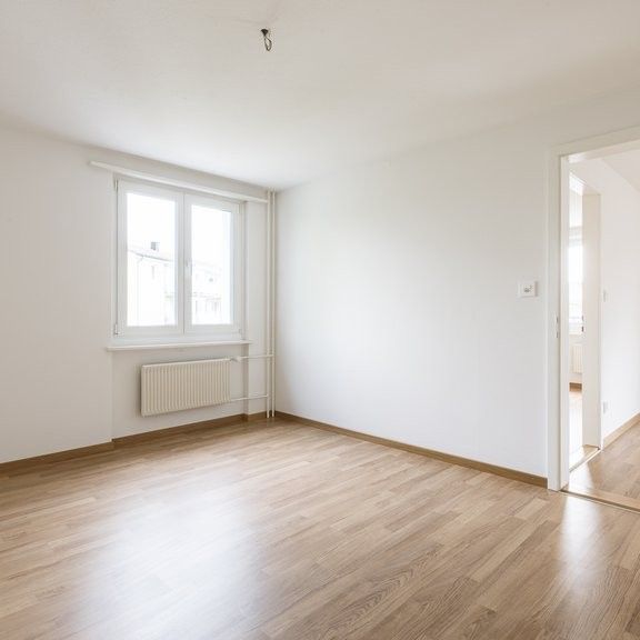 GEMÜTLICH IN RUHIGEM WOHNQUARTIER - Foto 1