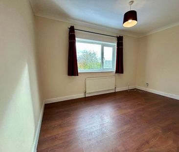 2 bedroom end of terrace house to rent - Photo 6