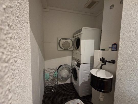 Grosszügige 3.5-Zimmer-Wohnung an begehrter Lage im Kreis 6 - Photo 1