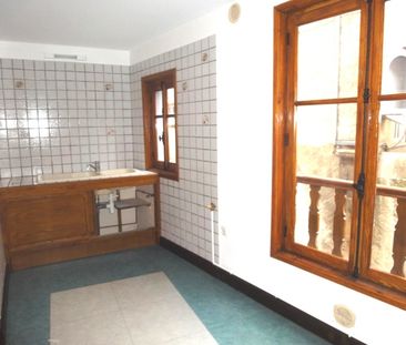 Location Appartement 2 pièces 50m² LE PUY EN VELAY 43000 - Photo 2