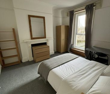 7 bedroom terraced house to rent - Photo 6