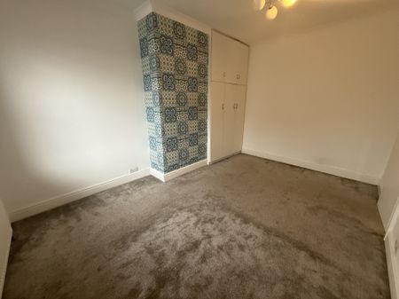 Abbott Street, Huddersfield - Photo 4