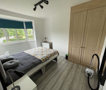 Woodyates Road, Lee SE12. - Photo 3