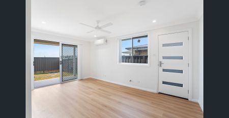 Spacious 2 bedroom home - air con, garage, alfresco - Photo 2