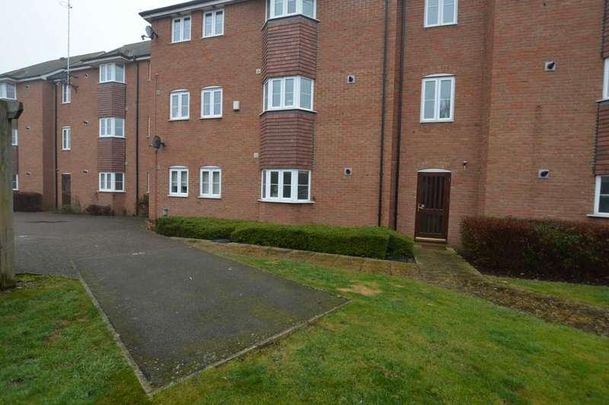 Hopton Grove, Newport Pagnell, MK16 - Photo 1