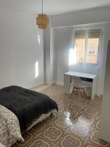 Carree Sres. Huntington, Aldaia, Valencian Community 46960 - Photo 5