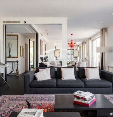 Appartement • Paris 7ème - Photo 4