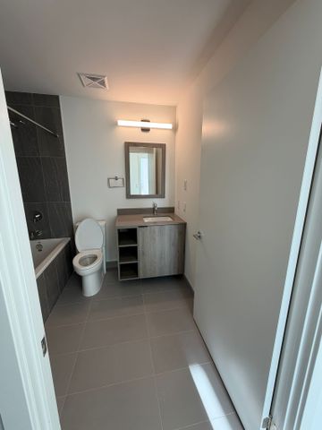 For Lease - 1007 The Queensway N/A Unit# 917, Toronto, Ontario - Photo 4