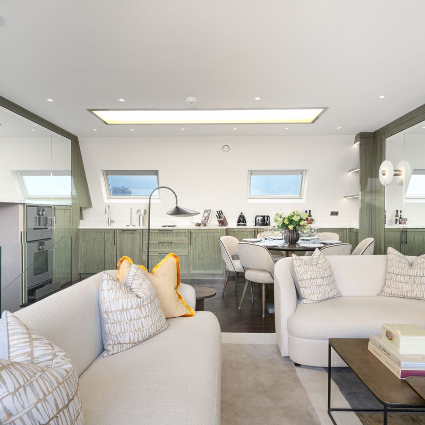 A charming family home in one of Kensington's most prestigious addresses - Photo 1