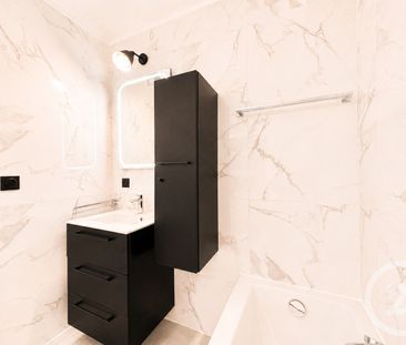 Location Appartement 1 pièce 47m² LA TURBIE 06320 - Photo 6