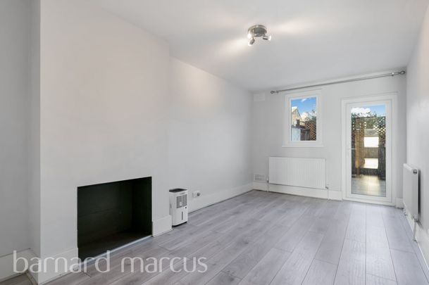 Albany Road - Photo 1