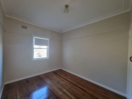 24 Robertson Street, 2430, Taree Nsw - Photo 5