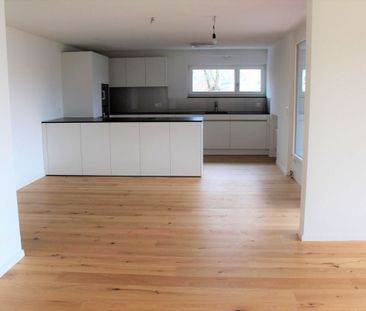 4.5 Ziimmer-Wohnung mit Traumküche, Balkon + Abendsonne - Photo 5