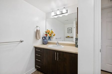 For Lease - 254 Titanium Private Unit# A, Orleans - Convent Glen and Area, Ontario - Photo 4