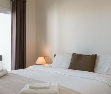 2 bedroom luxury Apartment for rent in Benahavís, Spain - Photo 1