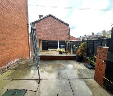 2 bedroom terraced house to rent - Photo 6