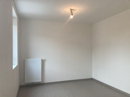 Recente woning met 3 slaapkamers en autostaanplaats - Photo 1