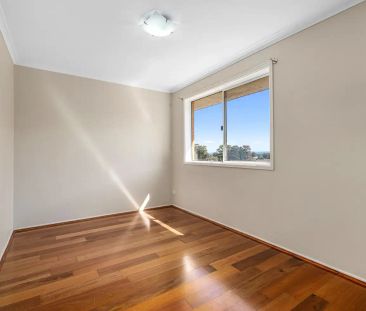 “Bright & Spacious Two-Bedroom Townhouse in Prime Location” - Photo 6