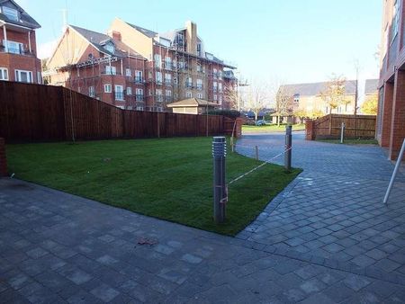 Old British School, Reading, RG1 - Photo 2