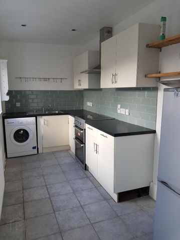 22 Hewitt Parade, Belfast, BT5 6JJ - Photo 2