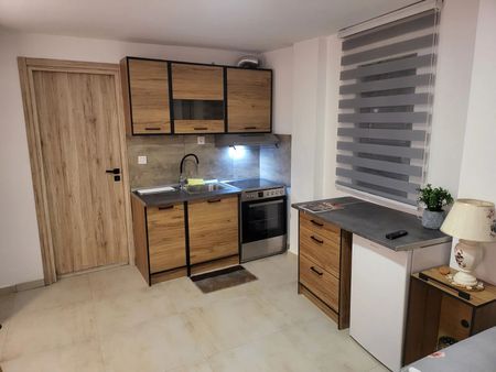 Studio/Γκαρσονιέρα για ενοικίαση Αντιγονιδών (Κέντρο Θεσσαλονίκης) - Photo 3