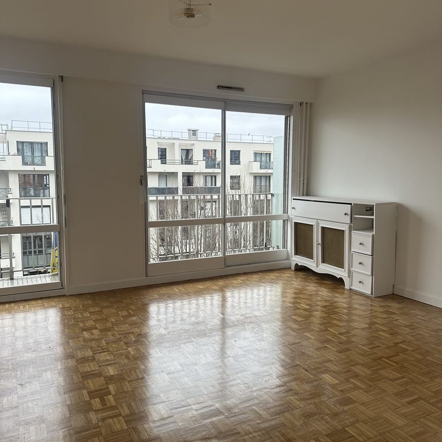 Location Appartement 1 pièce 28m² COURBEVOIE 92400 - Photo 1