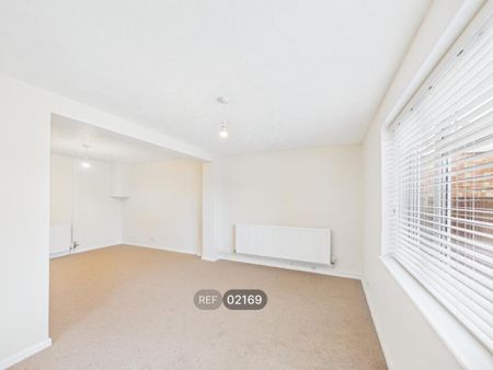3 bedroom property to rent - Photo 2