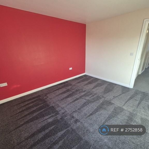 4 bedroom terraced house to rent - Photo 1