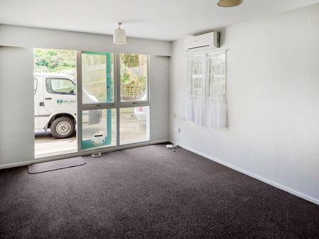Kelburn Living - Photo 4