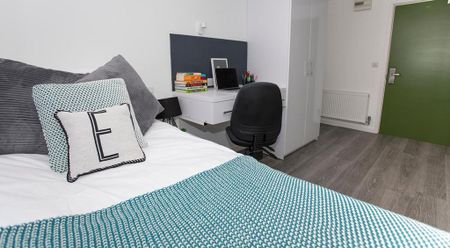 Studio to rent - Photo 2