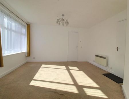 2 Bedroom Apartment Available Arranging tenancy - Photo 2