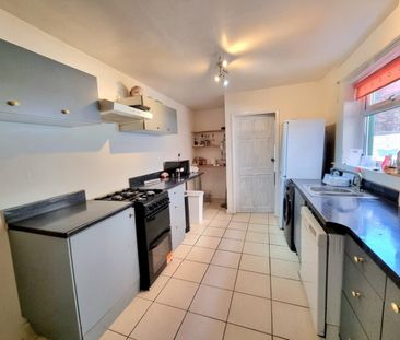 4 Bed Terraced House, Kellit Road, L15 - Photo 5