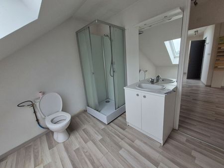 Location Appartement 1 pièce 34m² - Photo 3