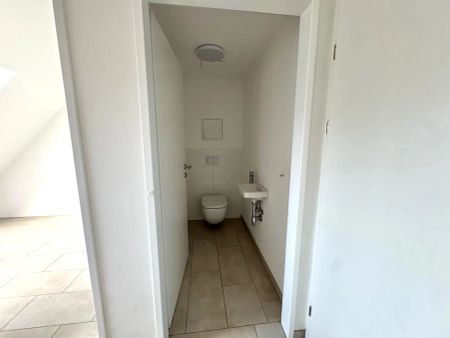 Klimatisierte Dachgeschosswohnung in Hofruhelage - Großzügig geschnitten - Photo 4