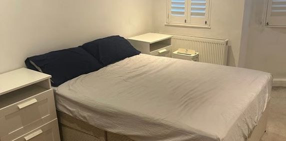 Room in a Shared Flat, Cannon Place, BN1 - Photo 2