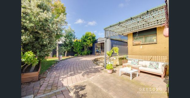 Views & Beauty (Check out my 3D Tour) - Photo 1