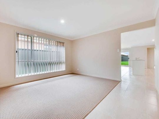 SPACIOUS LOW MAINTENANCE FAMILY LIVING - Photo 1