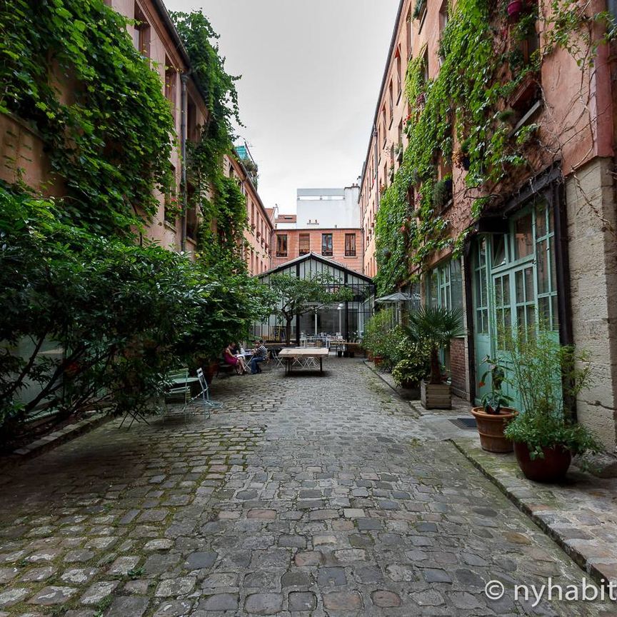 Logement à Paris, Location meublée - Photo 1