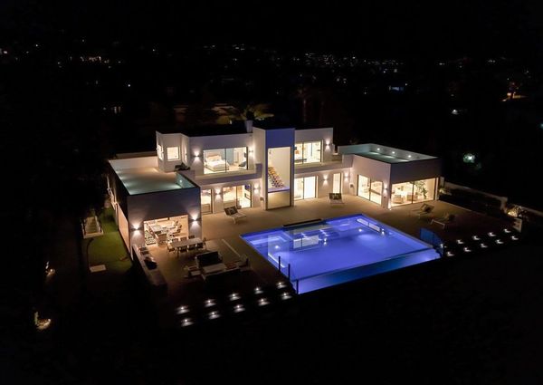 Luxury Villa for rent in Estepona, Spain