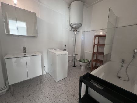 Location Appartement 1 pièce 24m² ST LO 50000 - Photo 4