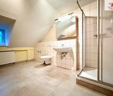 Modernes Tageslichtbad mit Dusche - Einbauküche - 3-Raum-Wohnung in... - Photo 6