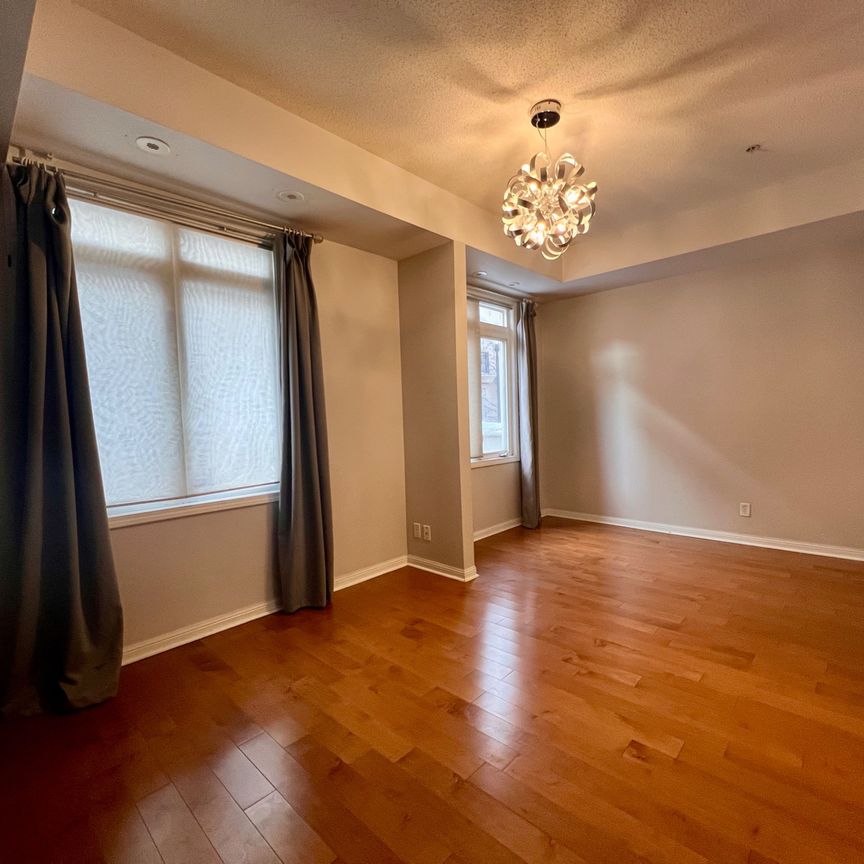 For Lease - 78 Carr Street Unit# TH8, Toronto, Ontario - Photo 1