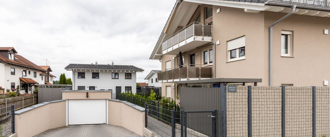 Erstbezug: Sofort bezugsfertiges, möbliertes Apartment mit Balkon - Foto 1