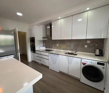 Apartment T2 in Charneca de Caparica e Sobreda, Almada - Photo 2